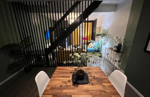 Clayton House | City Haven Stylish Home