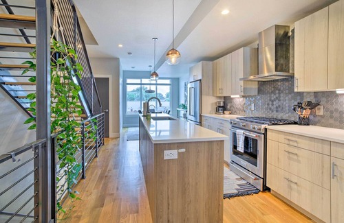 West Colfax Apartment | City Skyline Views: Upscale Denver Townhome