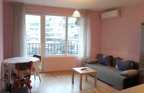 Odesos Apartment | CITY STAY in Varna 2