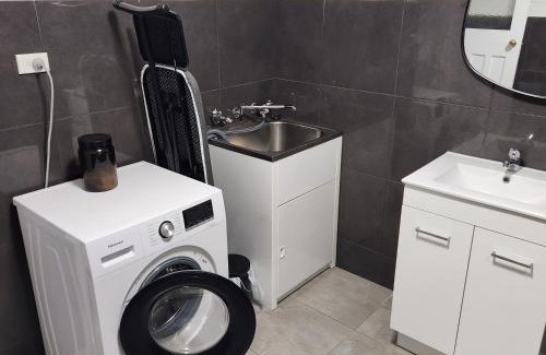 Broken Hill House | City Villa 41 Blende st Broken Hill NSW 2880