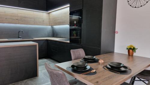 Zagreb Apartment | CityLights & WineCountryDelights