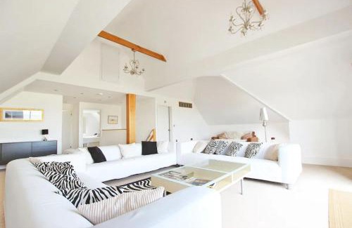 New Romney Villa | Claremont Beach House
