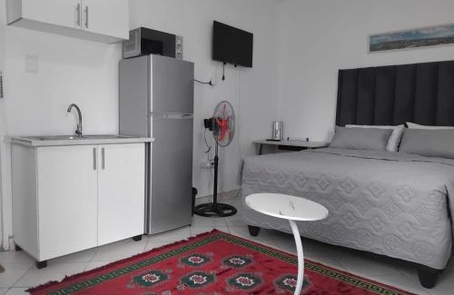 Pretoria Apartment | Claremont Secured Accommodation