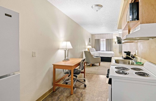 Fairbanks Hotel | Clarion Hotel & Suites Fairbanks near Ft. Wainwright