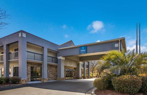 Forsyth Hotel | Clarion Pointe Forsyth I-75