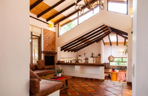 Villa de Leyva House | Clavellino House en Villa de Leyva - Tranquilidad y Naturaleza en Reserva Natural Urbana!