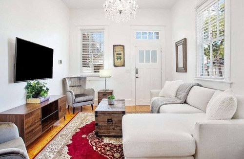 Mid-City House | Clean Concierge Serviced House Near French Quarter