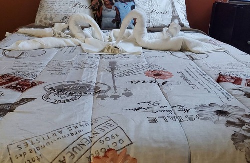 Indianapolis House | Clean Home away from Home. Relax in this 2 bedroom home in a quiet subdivision.