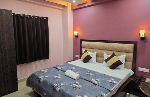 Varanasi Hotel | Clean & peaceful hotel in the heart of the city