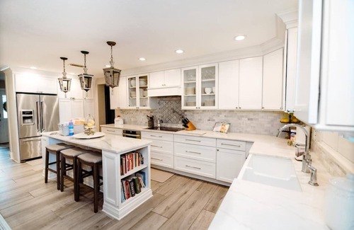 Harbor Hills House | Clearwater Oasis - 5 Bedrooms Minutes from White Sandy Clearwater Beach