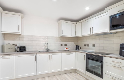 Cleggan Apartment | Cleggan Pierside 1 is bright stylish and luxurious