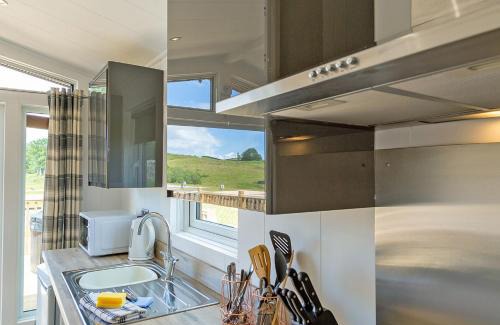 Hutton Rudby Resort | Cleveland Hills View Holiday Park