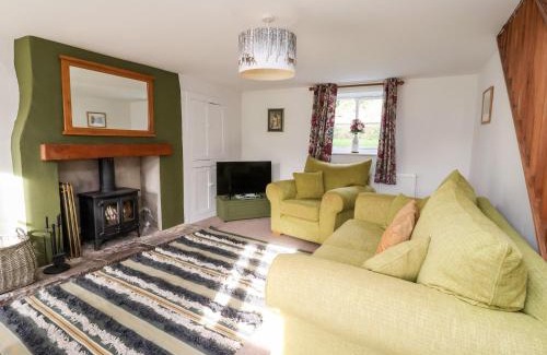 Scawton House | Cliff Cottage