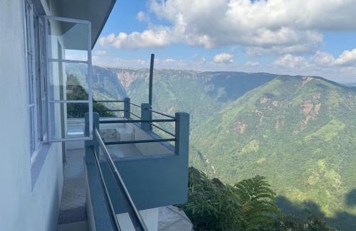 Sohra Hotel | cliffside Homestay cherrapunji