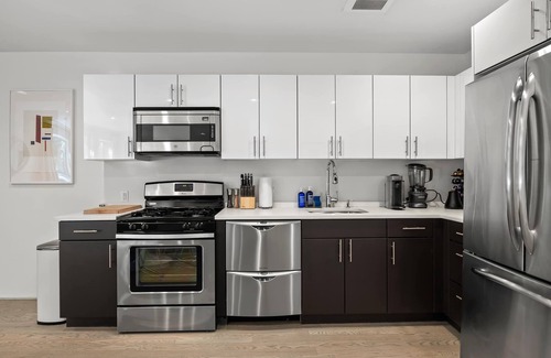 Clinton Hill Apartment | Clinton Grove by Rove Travel | 2BR Modern Apt