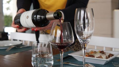 Ay-Champagne Bed & Breakfast | Clos La Chapelle