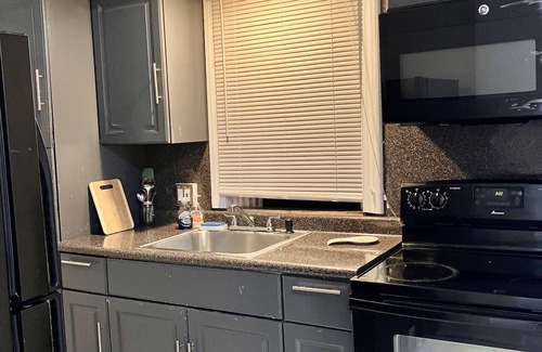 West Philadelphia House | Close to center city philly