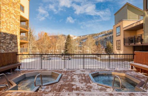 Vail House | Cloud 9 by AvantStay Located at the Base of Vail Ski Resort w Community Pool Hot Tub
