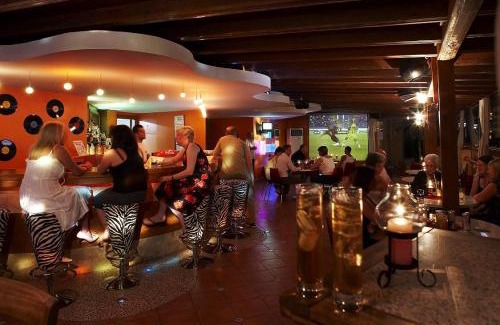 Marmaris City Center Apartment | Club Anastasia - Family Hotel