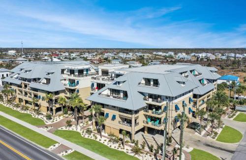 Mexico Beach Business Center Apartment | Club at Mexico Beach 1D by Pristine Properties Vacation Rentals