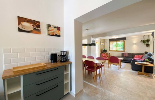 Mont Barbat Villa | Club Villamar - Nice villa with private swimming pool and barbecue, perfect to relax and enjoy yo.