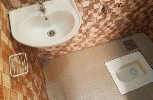Arusha House | Co Msasani Guest House