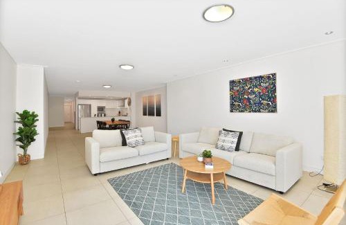 The Entrance Apartment | Coast Apartments 7