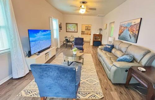 Texas City House | Coastal between Galveston Kemah