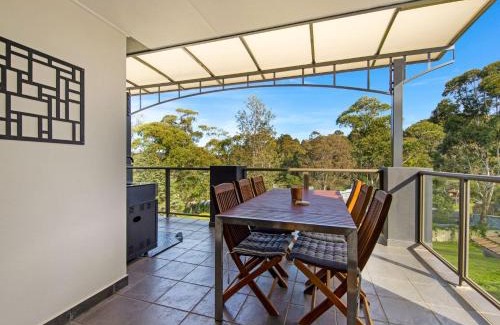 Catalina House | Coastal Breeze in Catalina with Ocean Views