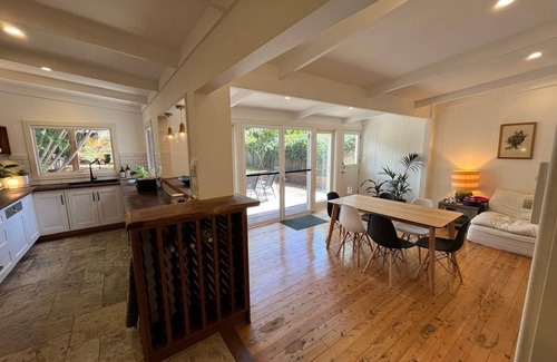 Malabar House | Coastal cottage by Malabar beach, 10km from Sydney CBD