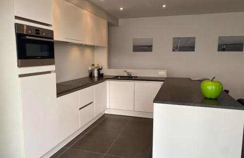 Nieuwpoort Apartment | Coastal Duplex with Balcony
