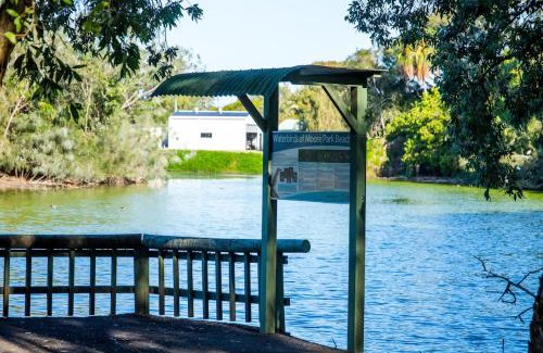 Moore Park Beach House | Coastal Escape