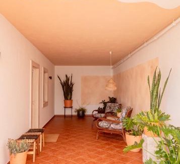 Caldas da Rainha Bed & Breakfast | Coastal Garden Suite - Kismet Boutique B&B