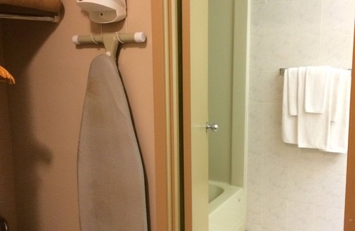 Sackville Hotel | Coastal Inn Sackville