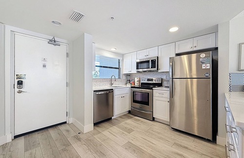 Belle Vista Condo | Coastal Oasis | Beachfront & Prime Spot