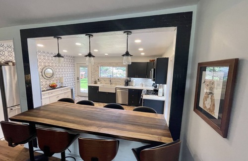 Fort Walton Beach Cottage | Coastal Paws Retreat: Where Canines and Coastlines Collide!
