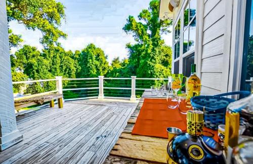 Sea Breeze House | Coastal Treehouse