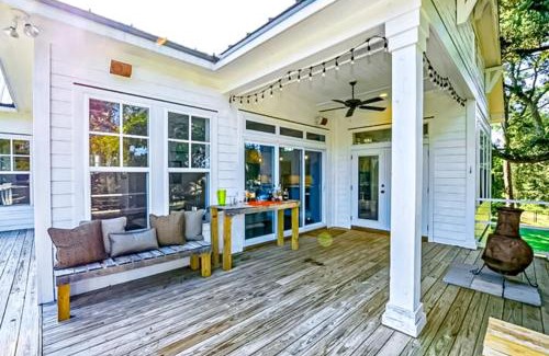 Sea Breeze House | Coastal Treehouse