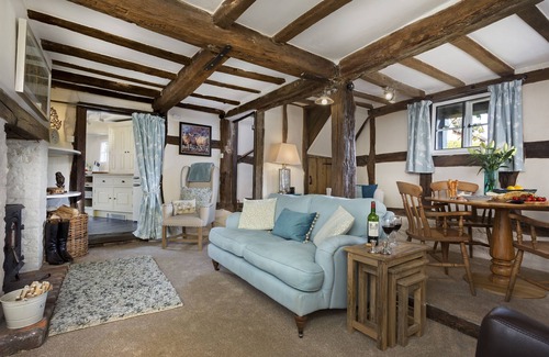 Pembridge Cottage | Cobbler's Cottage (2) - a beautiful cottage sleeping 2 guests