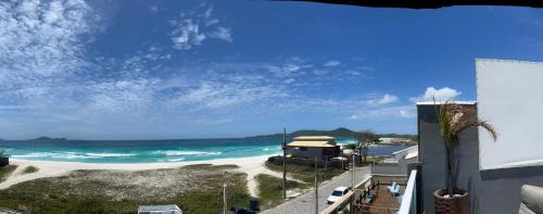 Foguete Hotel | Cobertura a 5mts da Praia, Churrasqueira, Varandão, Ar condicionado