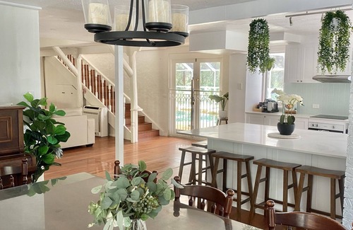 Bensville House | Cockle Bay House - Indoor Pool, Tennis Court