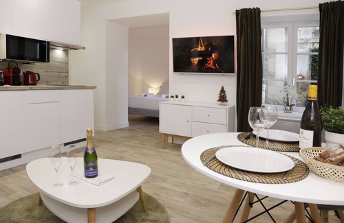 Senlis Apartment | Cocon Cosy Flat - Hyper-centre Senlis
