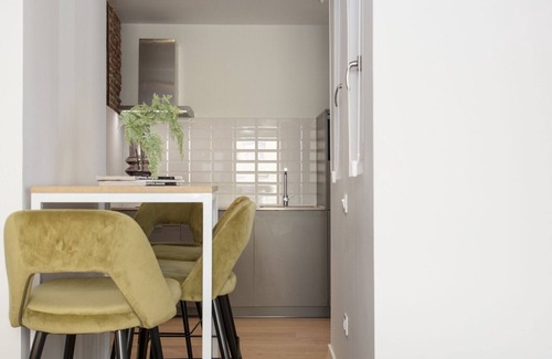 Barrio de La Latina Apartment | Collection La Latina - Studio with terrace in La Latina neighbourhood