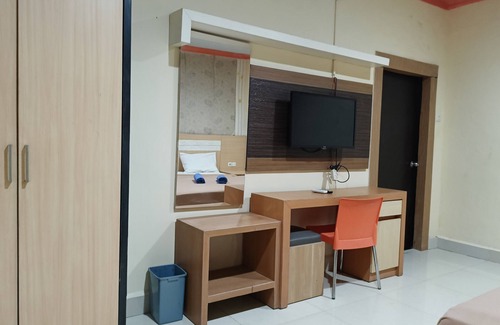 Makassar Hotel | Collection O 93163 Hotel Grand Kartika