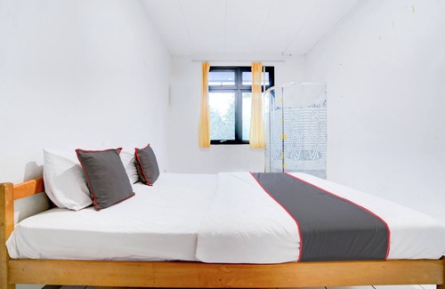 Semarang Utara Hotel | Collection O Puncak Near Kota Bunga Formerly Villa Gunung Agape