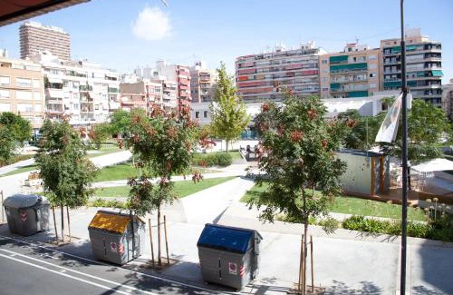 Ensanche Diputacion Apartment | Color Suites Alicante