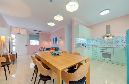 St. Paul's Bay Apartment | Colorful & Spacious Home with Yard - Close to Xemxija Bay