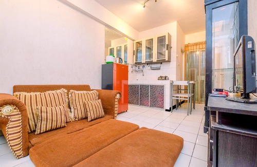 Depok Apartment | Comfort And Cozy Living 2Br At Cibubur Village Apartment