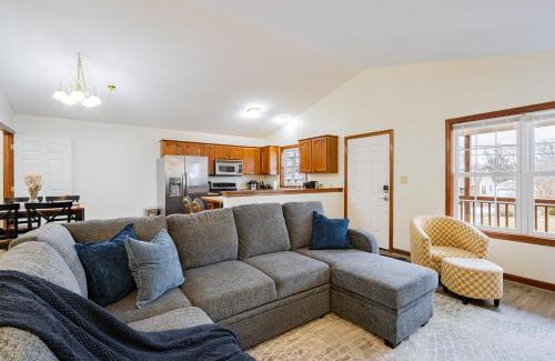 Akron House | Comfort Awaits at Cozy Get Away - Dog Friendly