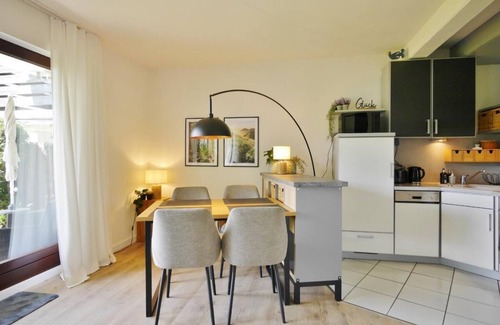 Schwalefeld Apartment | Comfort holiday flat Glücksgriff* with gaden